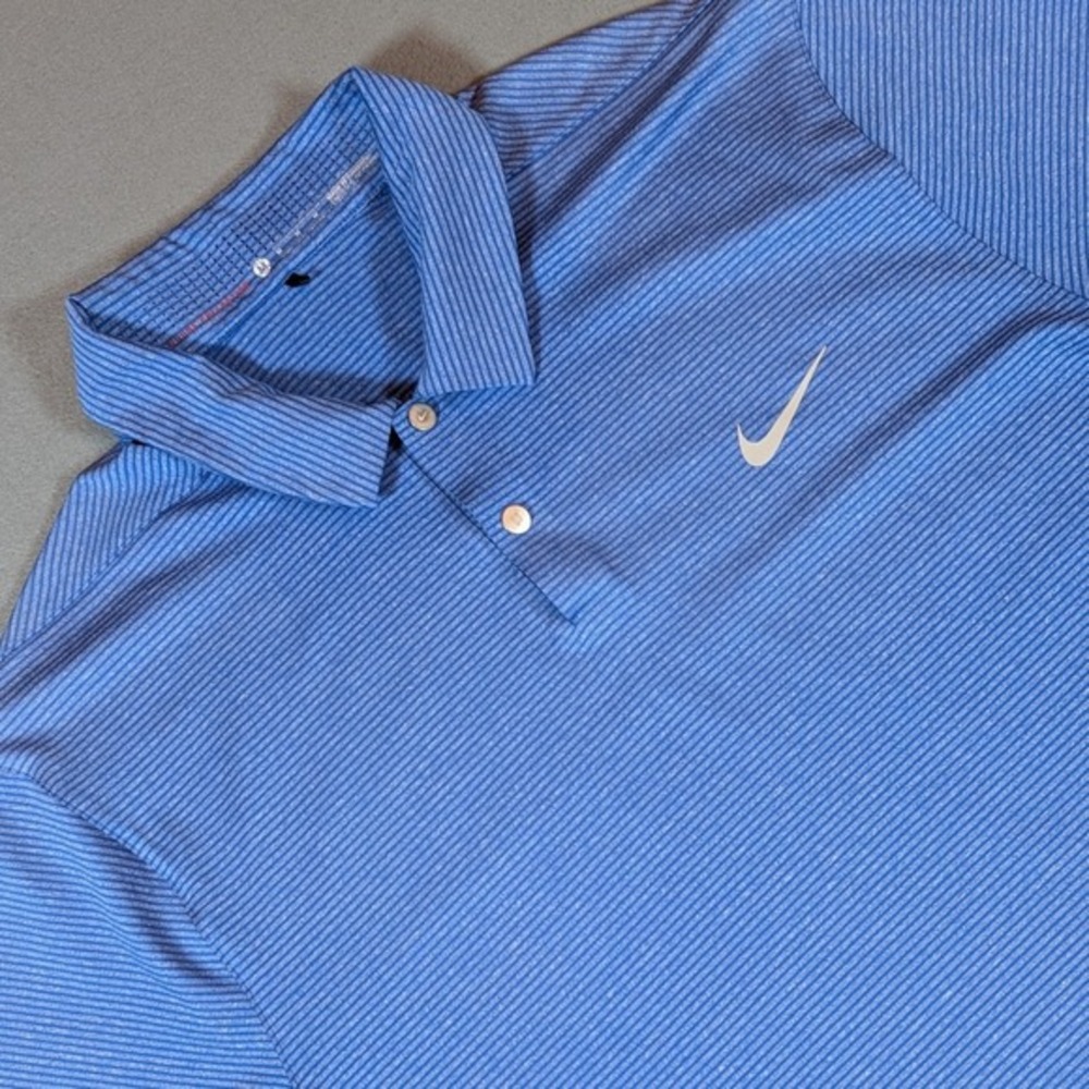 Nike Tiger Woods Collection Polo Shirt Mens Medium Snap Button Golf Performance